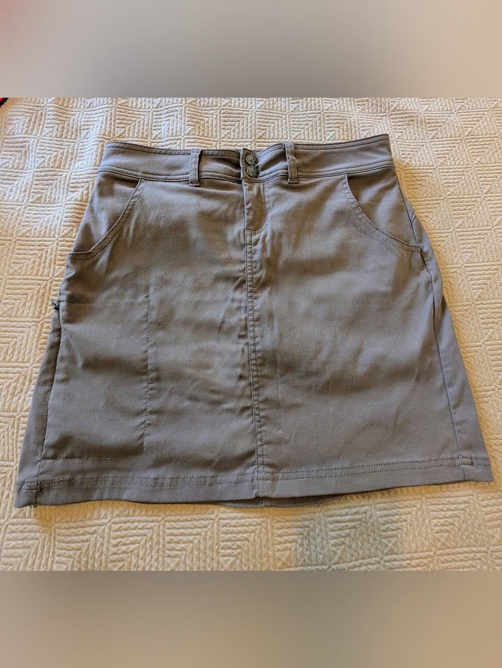 Prana Gray Mini Skirt with Front Seam and Pockets